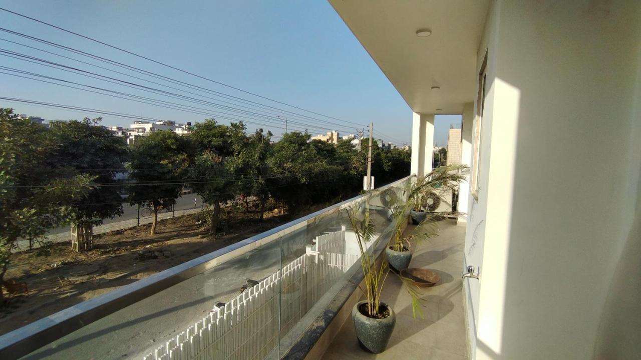 Saltstayz Sector 52 - Ardee City Mall Gurgaon Eksteriør bilde
