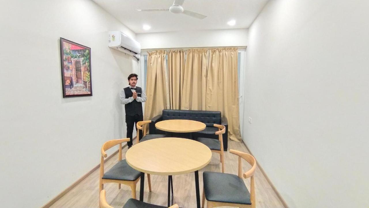 Saltstayz Sector 52 - Ardee City Mall Gurgaon Eksteriør bilde