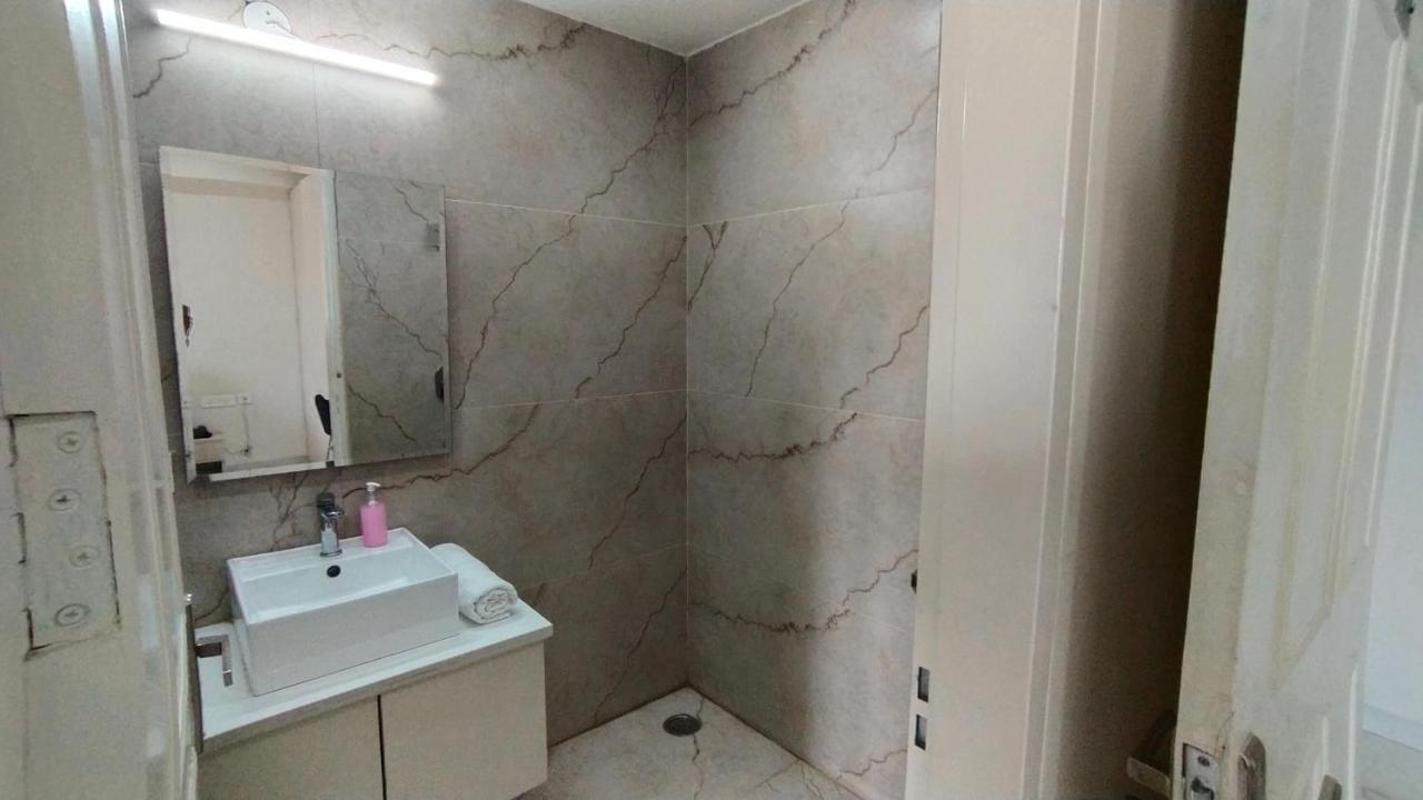 Saltstayz Sector 52 - Ardee City Mall Gurgaon Eksteriør bilde