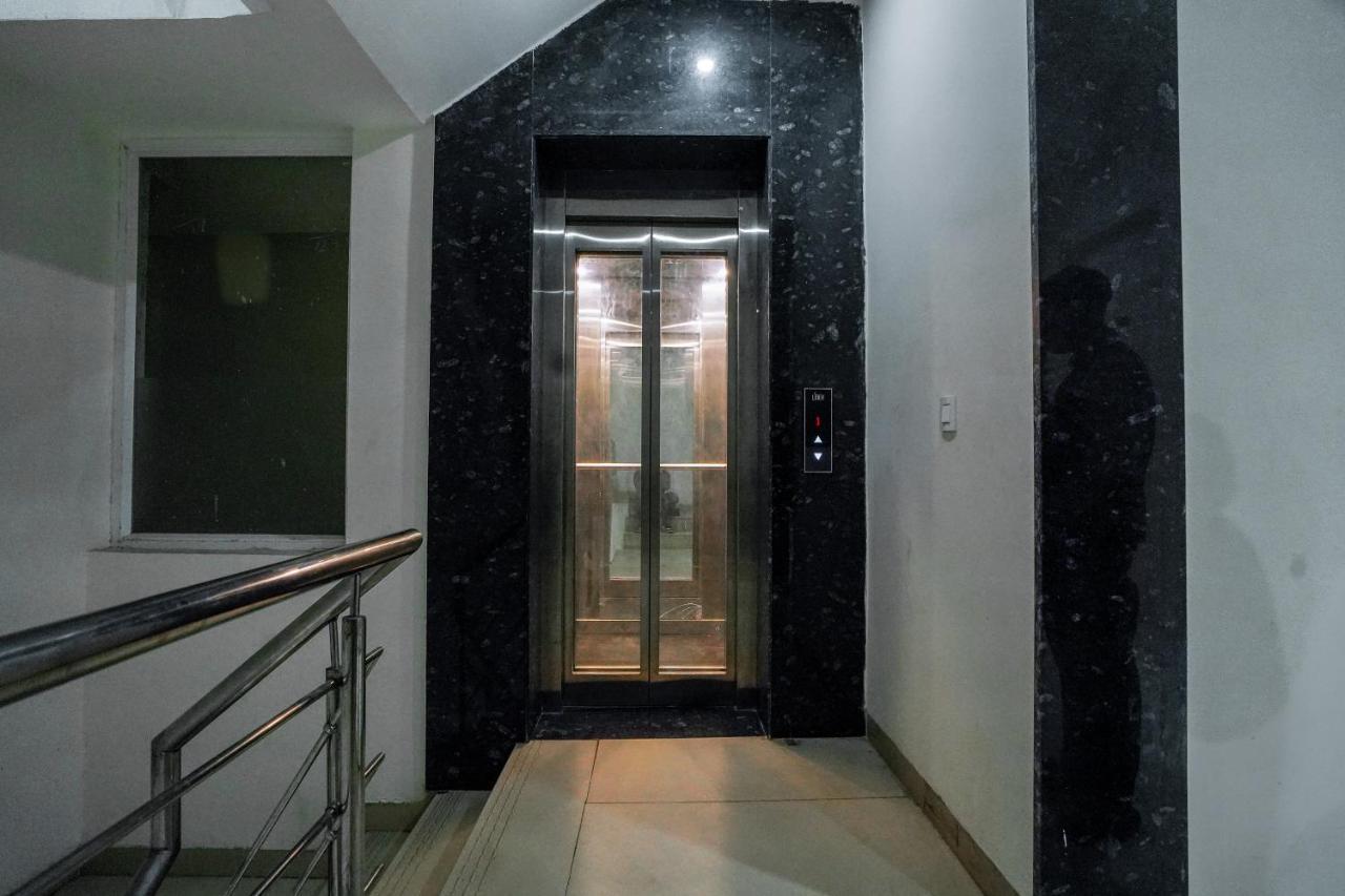 Saltstayz Sector 52 - Ardee City Mall Gurgaon Eksteriør bilde